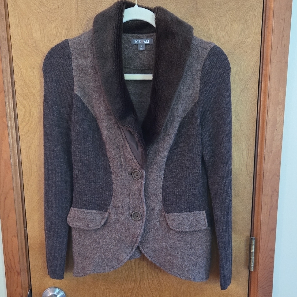 Small Roz & Ali Briwn Wool Equestrian-style Sweater Blazer